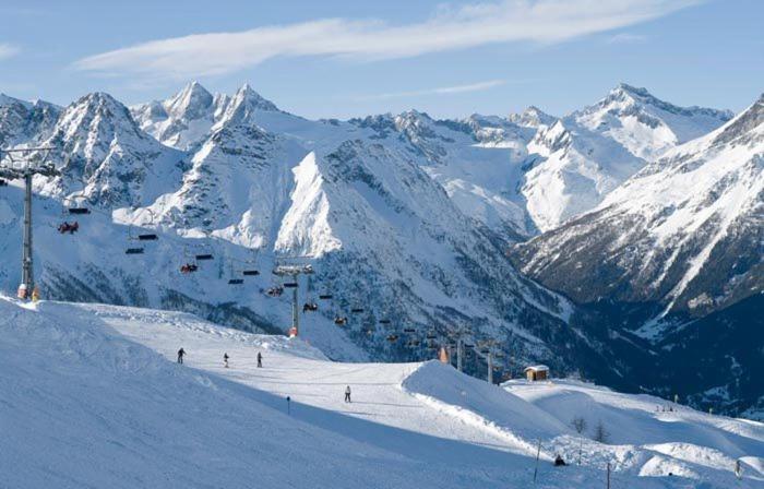 Rezia Ξενοδοχείο Chiesa in Valmalenco Εξωτερικό φωτογραφία